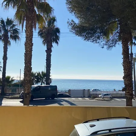 Vue Emplacement Exceptionnel Avec Parking Apartment La Ciotat